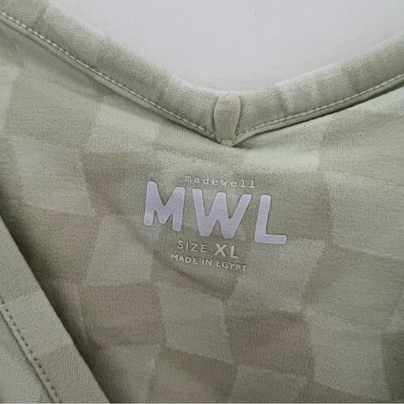 Madewell Light Green Sports Bra - Picture 6 of 11
